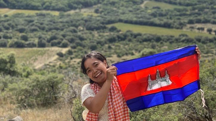 Sreypich SINH - étudiante cambodgienne au Pic Saint-Loup (Hérault) Sreypich SINH - étudiante cambodgienne au Pic Saint-Loup (Hérault)